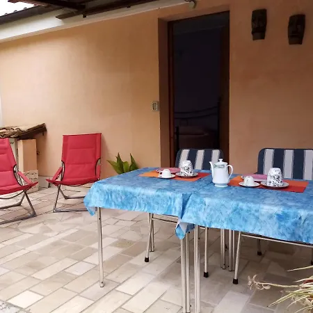 Couette-café Valli Verdi 3*